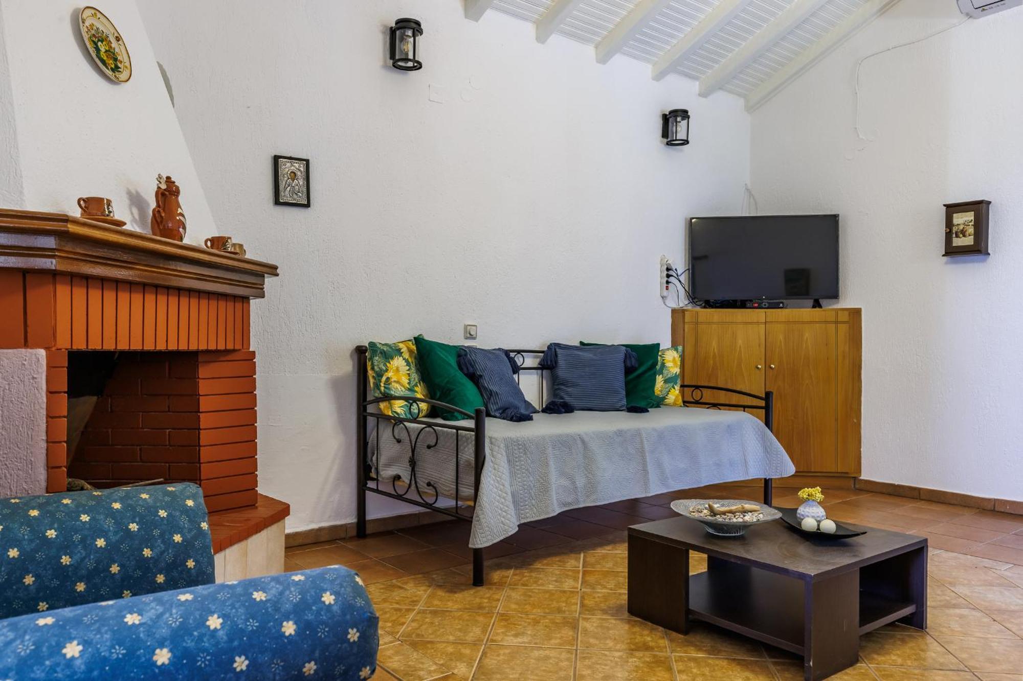 Nerissa Cottage - Skopelos Glossa Atheato المظهر الخارجي الصورة