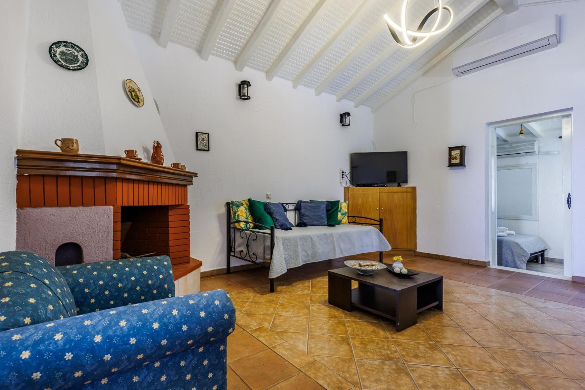 Nerissa Cottage - Skopelos Glossa Atheato المظهر الخارجي الصورة